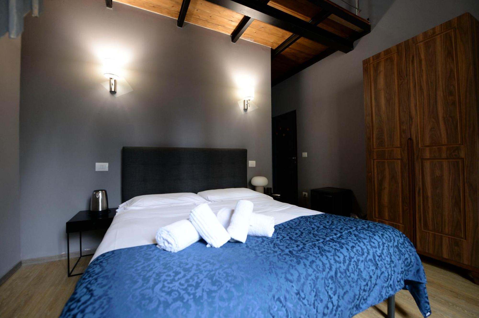 Palazzo Oliveto * Firenze